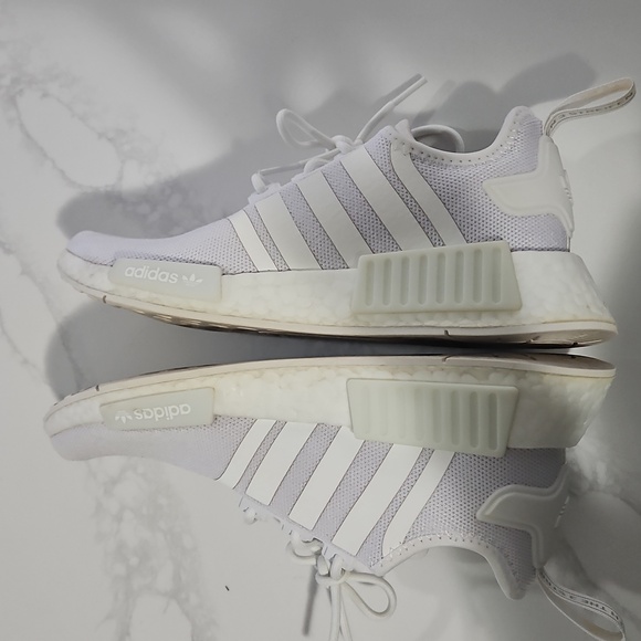 Adidas White NMD R1 Size 6.5 - Picture 3 of 7